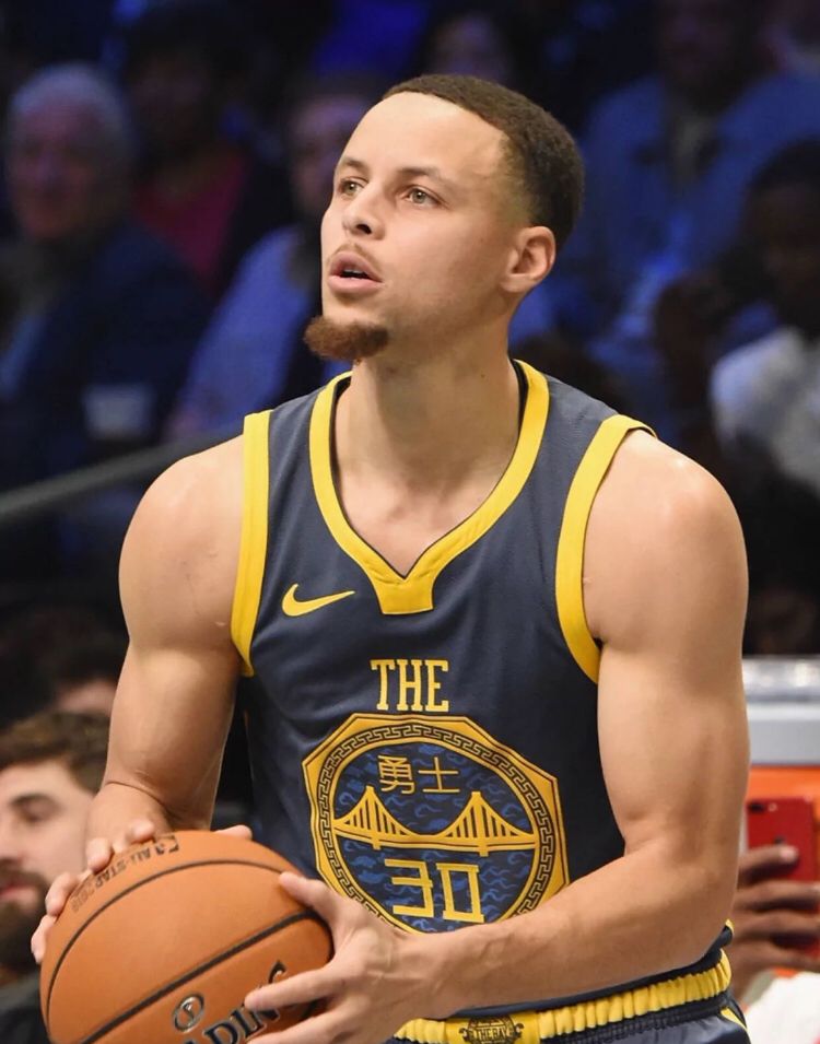 莱万的成功 莱万的成功