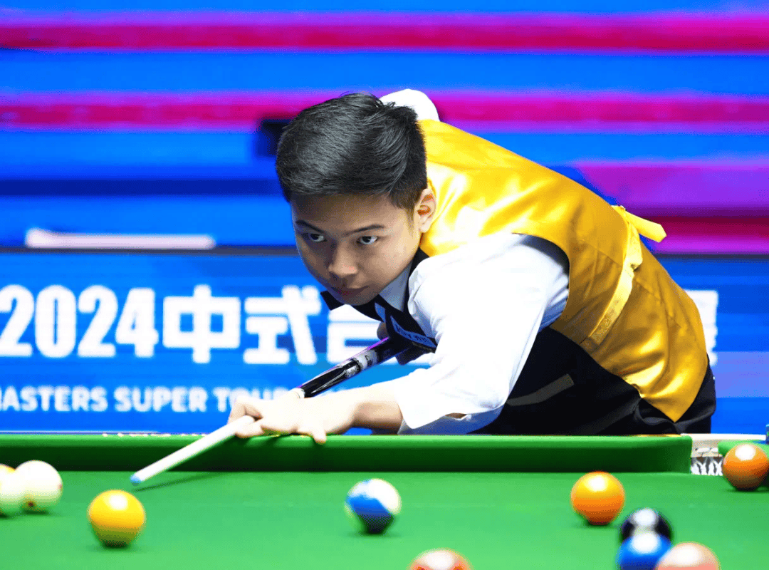 男足比赛中 男足比赛中